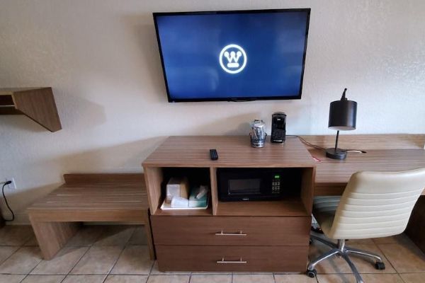 Beachside Resort Hotel (Gulf Shores)
